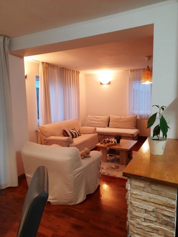 Apartments Nika Слуни Экстерьер фото