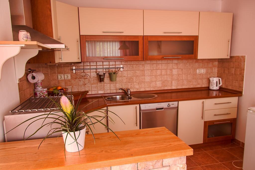 Apartments Nika Слуни Номер фото