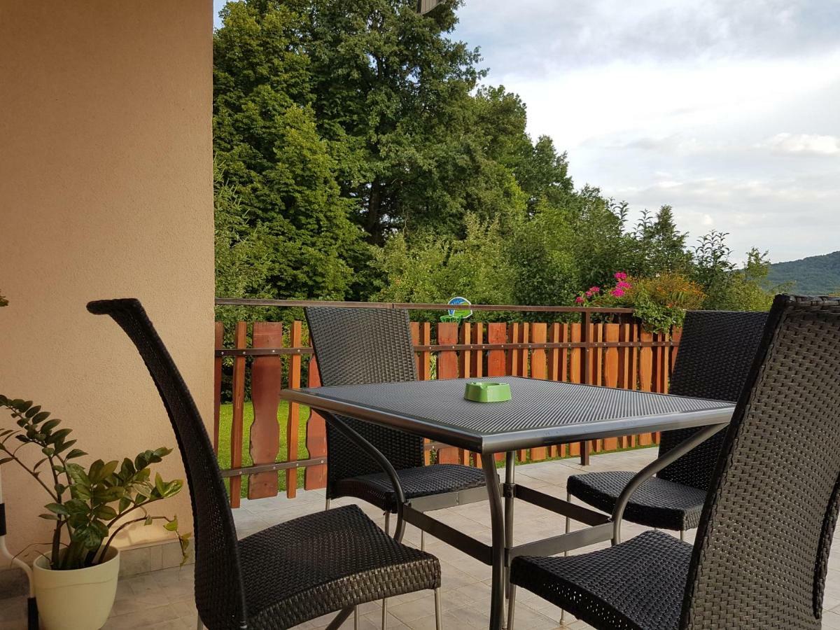 Apartments Nika Слуни Экстерьер фото